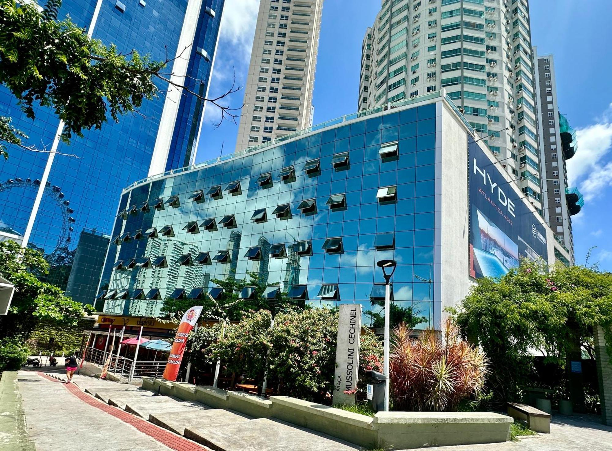 Studio Pe Na Areia Balneário Camboriú Exteriör bild
